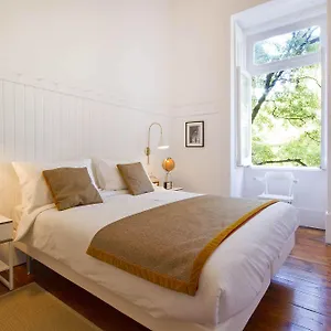rent4days-casa-oliver-principe-real.hotels-lisbon-portugal.com/